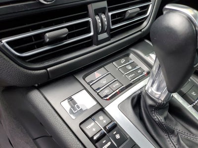 2021 Porsche Macan Base
