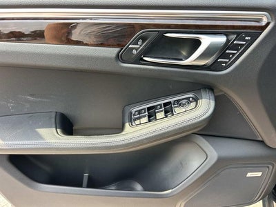 2021 Porsche Macan S