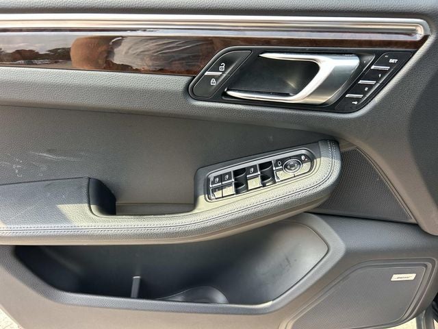 2021 Porsche Macan S