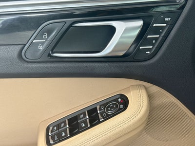 2019 Porsche Macan S
