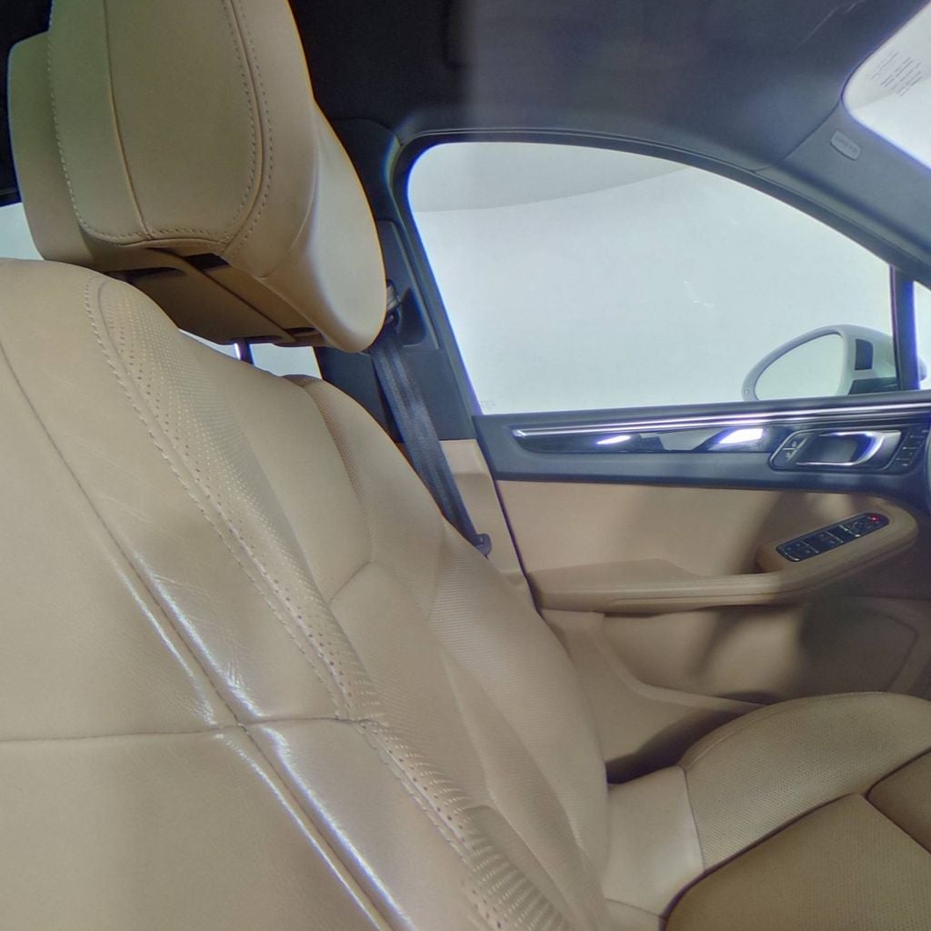 2019 Porsche Macan S