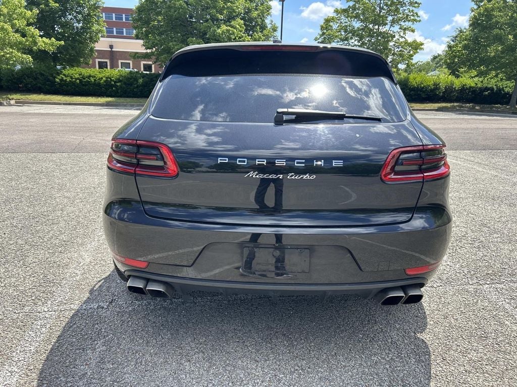 2015 Porsche Macan Turbo