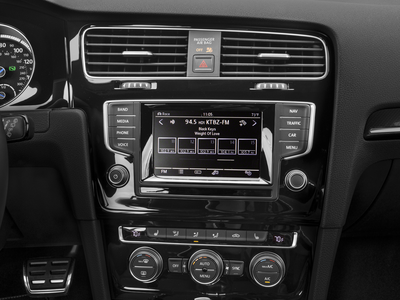 2017 Volkswagen Golf R Base 4Motion