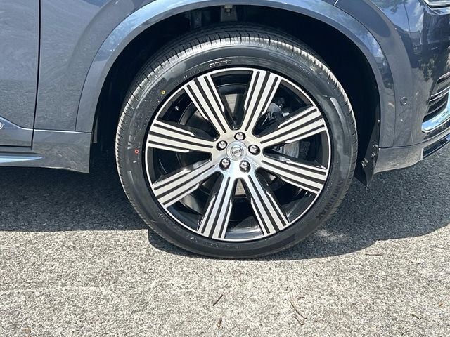 2024 Volvo XC90 B6 Plus Bright Theme