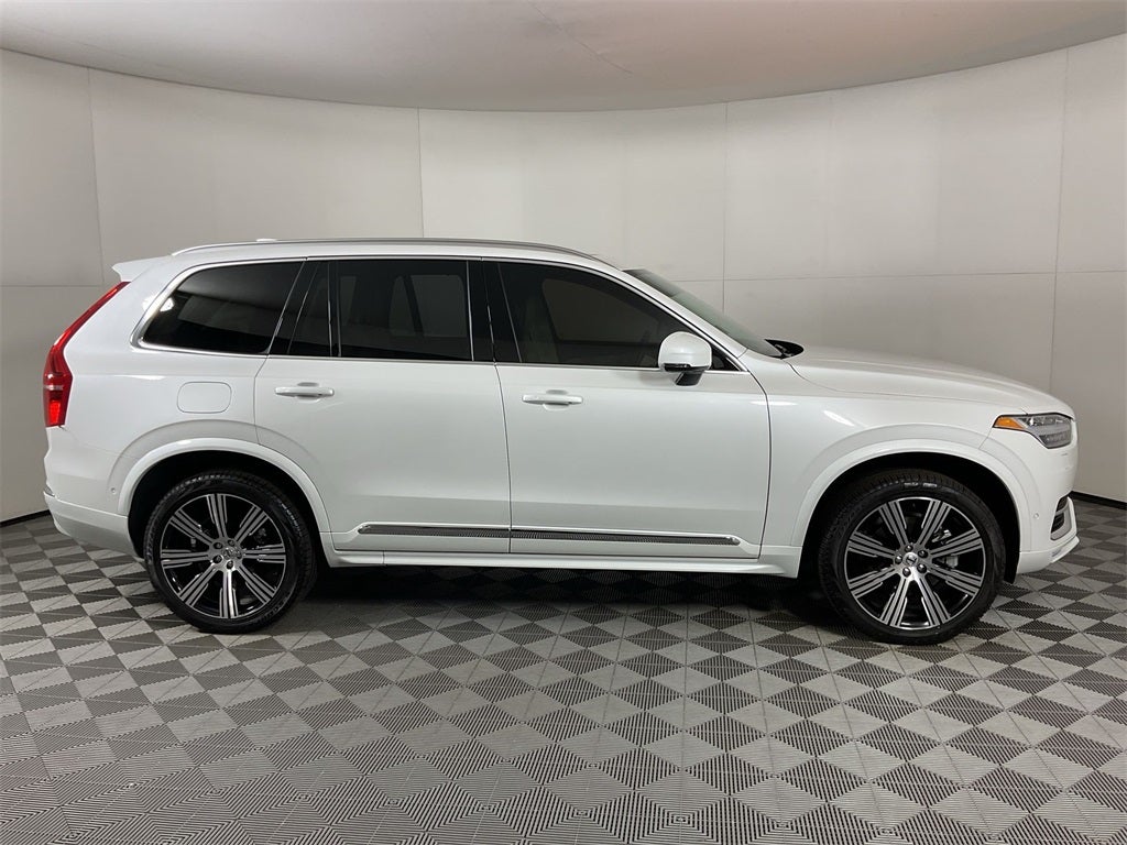2025 Volvo XC90 B6 Ultra