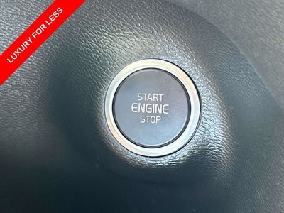 2021 Volvo XC40 Momentum
