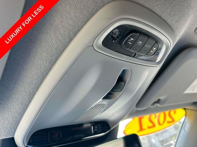 2021 Volvo XC40 Momentum