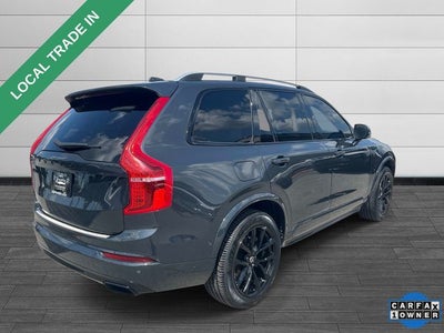 2016 Volvo XC90 T6 Momentum