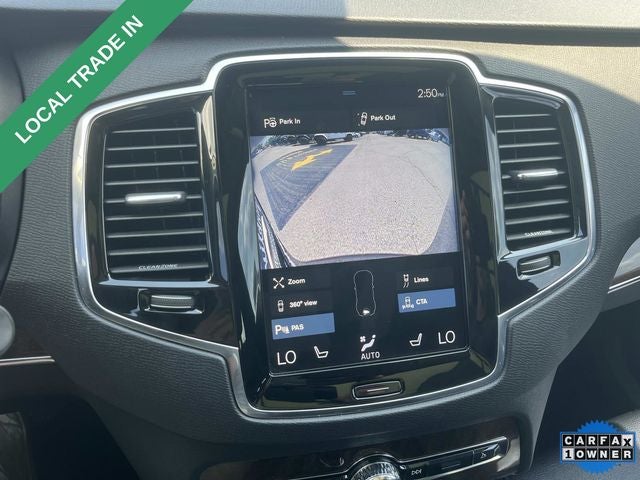 2016 Volvo XC90 T6 Momentum