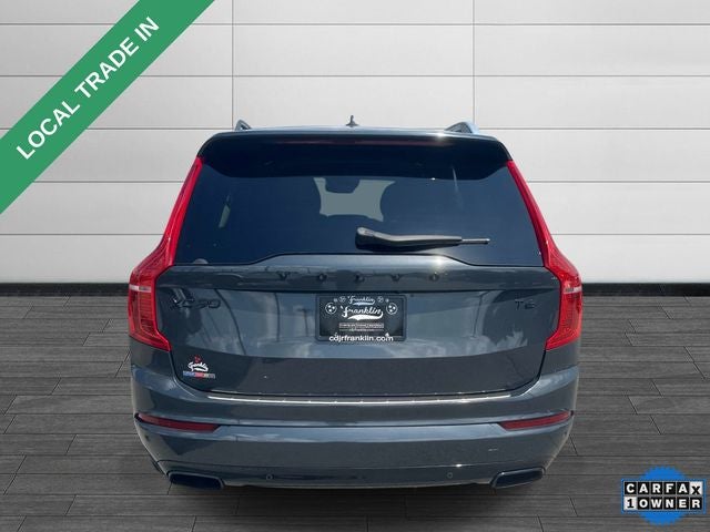 2016 Volvo XC90 T6 Momentum