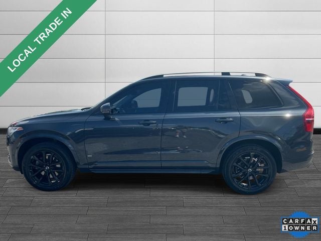 2016 Volvo XC90 T6 Momentum