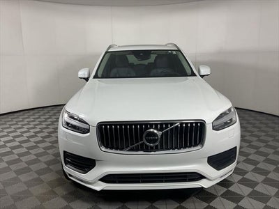 2020 Volvo XC90 T6 Momentum
