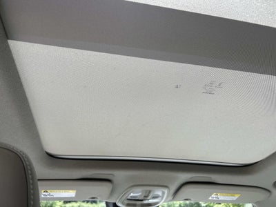 2024 Volvo XC40 B5 Plus Bright Theme