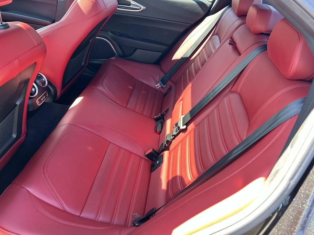 2022 Alfa Romeo Giulia Veloce