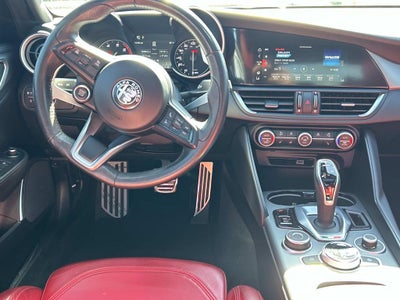 2022 Alfa Romeo Giulia Veloce