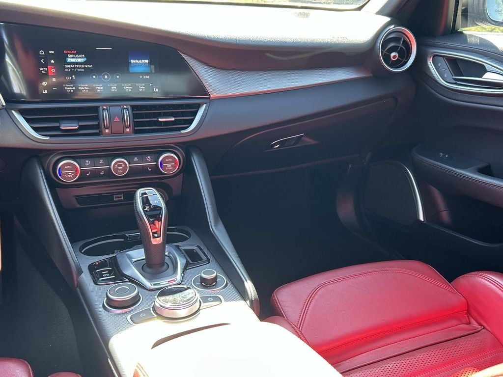 2022 Alfa Romeo Giulia Veloce