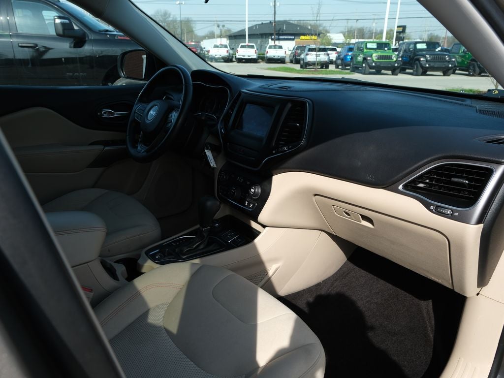 2019 Jeep Cherokee Latitude