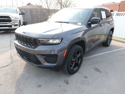 2022 Jeep Grand Cherokee Altitude