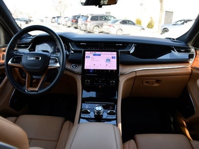 2025 Jeep Grand Cherokee Summit