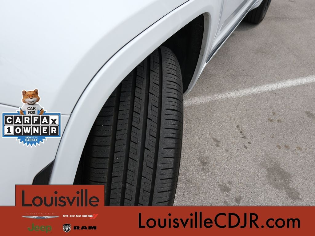 2023 Jeep Grand Cherokee Summit