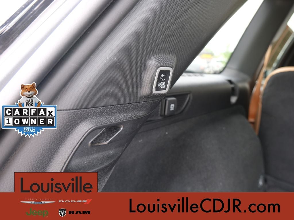 2023 Jeep Grand Cherokee Summit