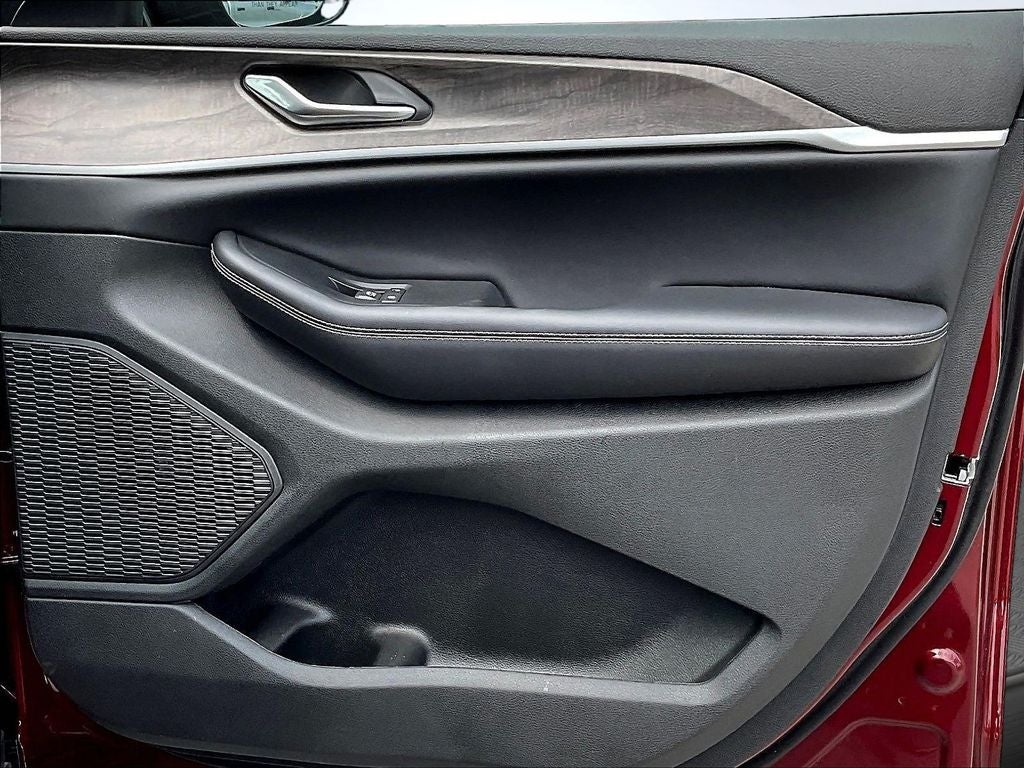 2026 Jeep Grand Cherokee L Altitude