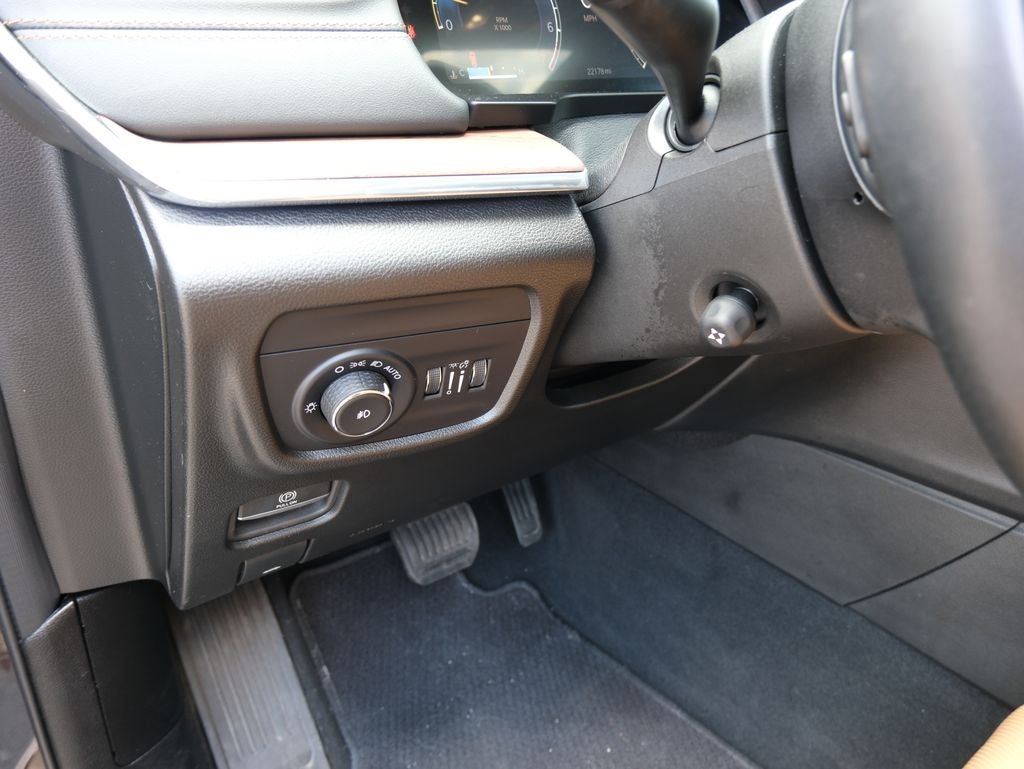 2024 Jeep Grand Cherokee L Summit
