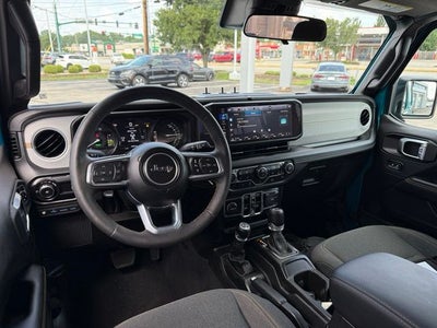 2024 Jeep Wrangler Sahara 4xe