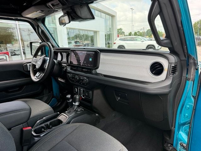 2024 Jeep Wrangler Sahara 4xe
