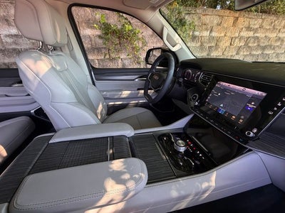 2023 Jeep Wagoneer Series III