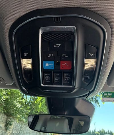 2023 Jeep Wagoneer Series III