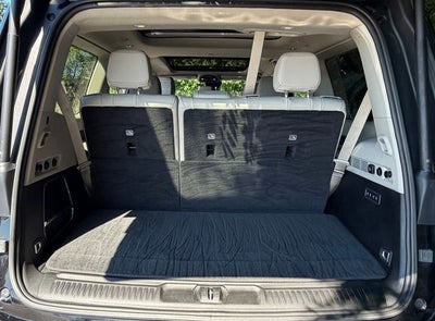 2023 Jeep Wagoneer Series III