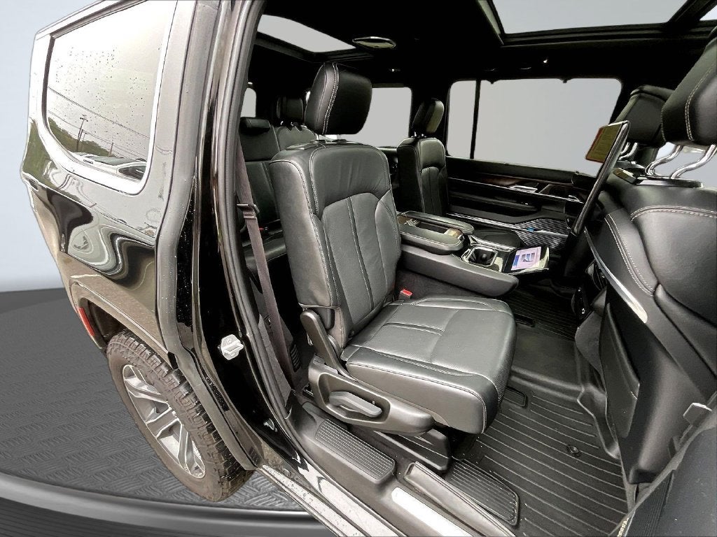 2022 Jeep Grand Wagoneer Series I