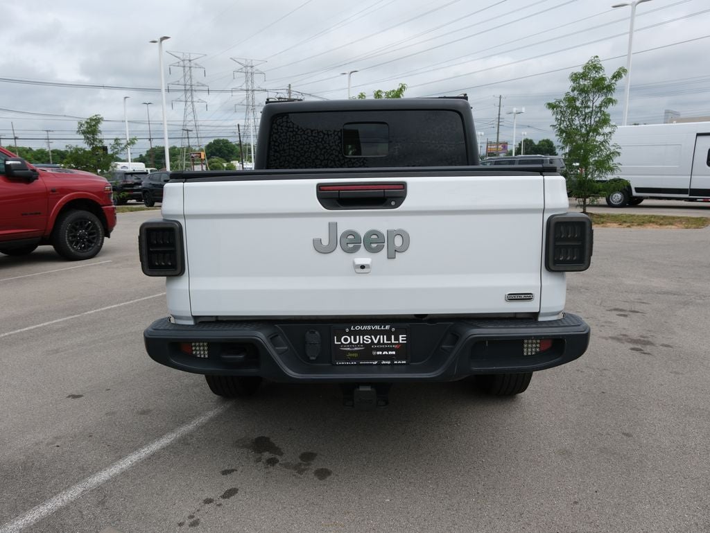 2022 Jeep Gladiator Overland