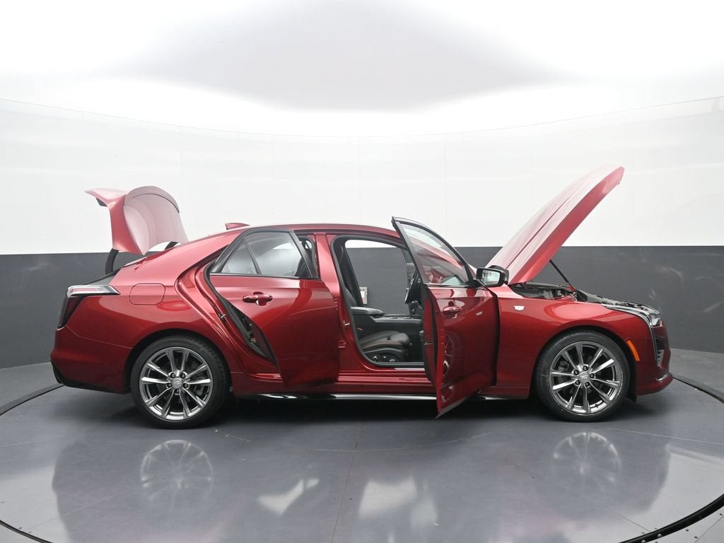 2024 Cadillac CT4 Sport