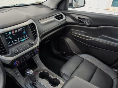 2017 GMC Acadia SLT