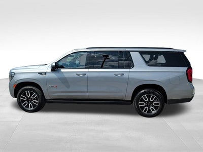 2023 GMC Yukon XL AT4