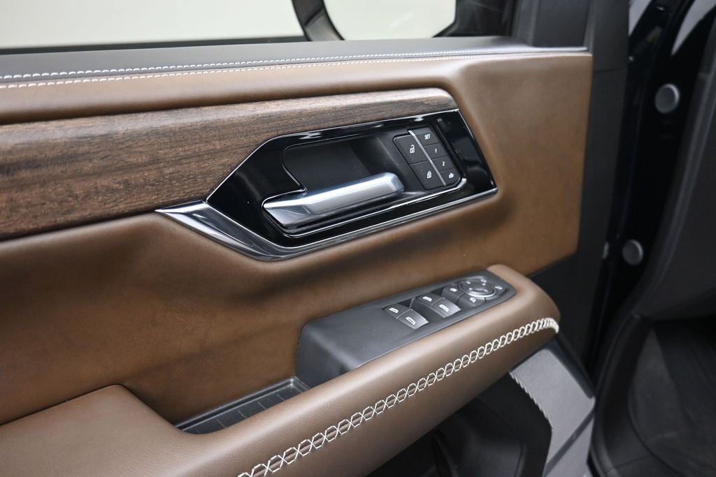 2025 GMC Yukon XL Denali Ultimate