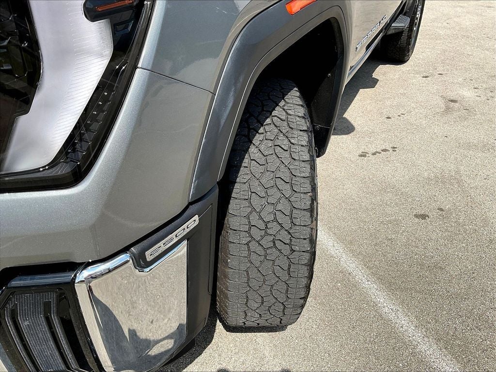 2025 GMC Sierra 2500HD SLE