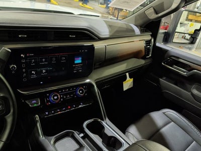 2024 GMC Sierra 2500HD Denali