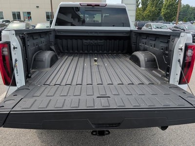 2025 GMC Sierra 2500HD Denali