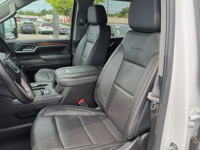 2025 GMC Sierra 2500HD Denali