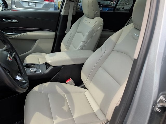 2023 Cadillac XT4 FWD Luxury