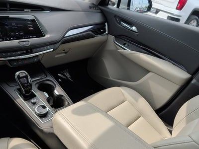 2023 Cadillac XT4 FWD Luxury