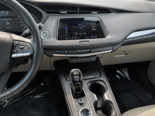 2023 Cadillac XT4 FWD Luxury