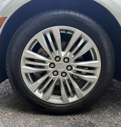 2018 Cadillac XT5 Premium Luxury
