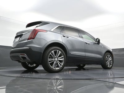 2022 Cadillac XT5 AWD Premium Luxury
