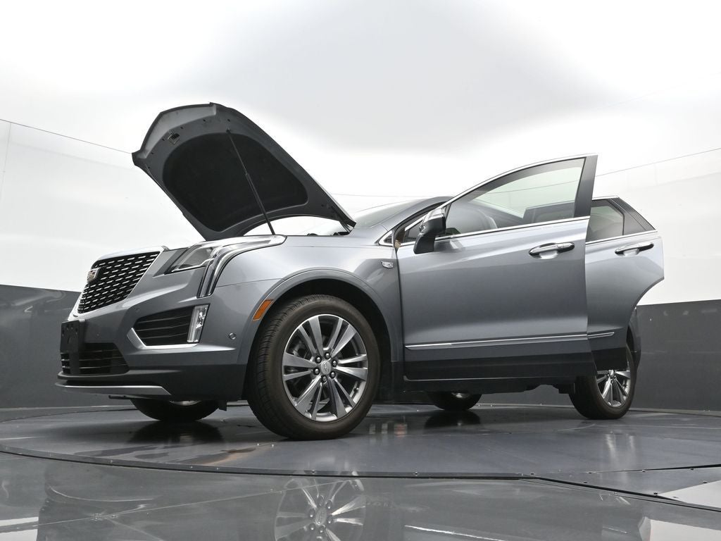 2022 Cadillac XT5 AWD Premium Luxury