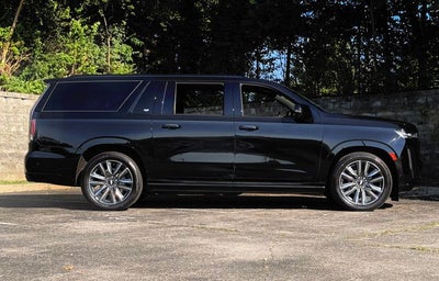 2023 Cadillac Escalade ESV Sport