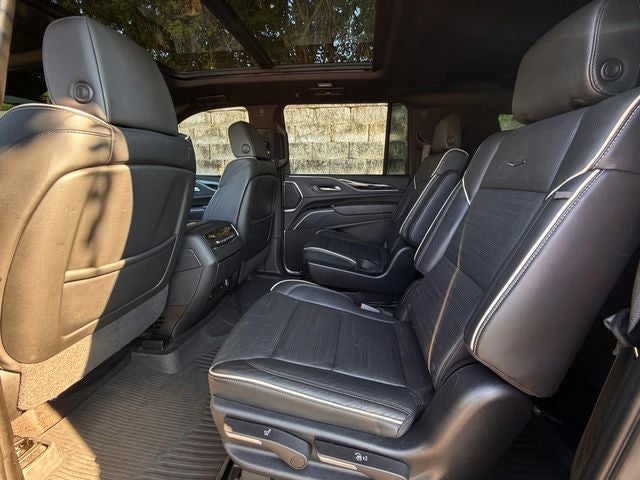 2023 Cadillac Escalade ESV Sport